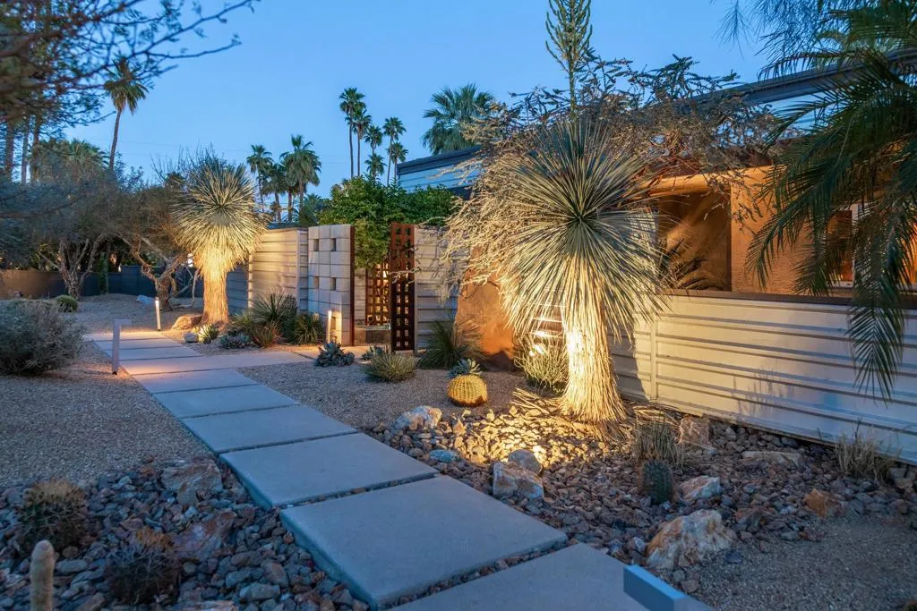 1175 E Cactus Road, Palm Springs, California 92264 home-pic-35